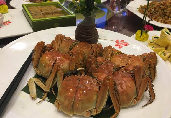 First Dinner in China – Hairy Crab